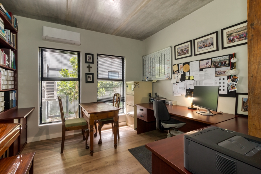 3 Bedroom Property for Sale in Aan de Wijnlanden Western Cape